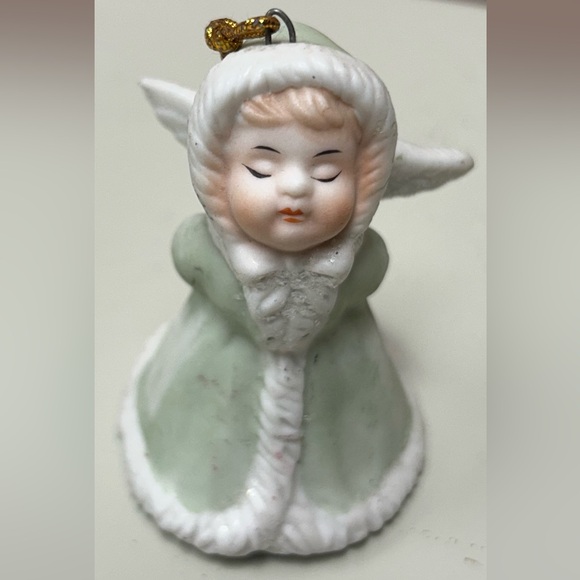 Giftco Bisque Porcelain Kissing Green Angel Bell Figurine Christmas Ornament - Picture 1 of 7